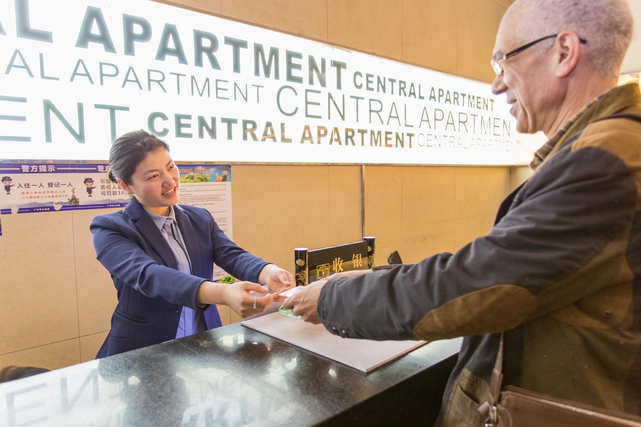 Central International Apartment Foshan Buitenkant foto